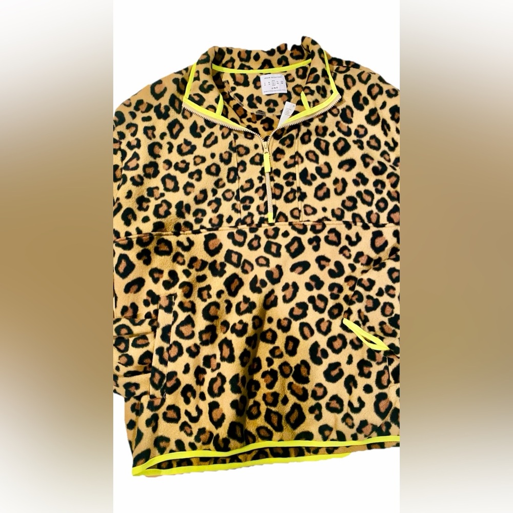 Urban Outfitters Leopard Fleece Half Zip Jacket with Neon Trim Size Large